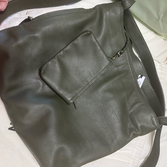 Mandrn Evra Bag in dark Green - Picture 5 of 6
